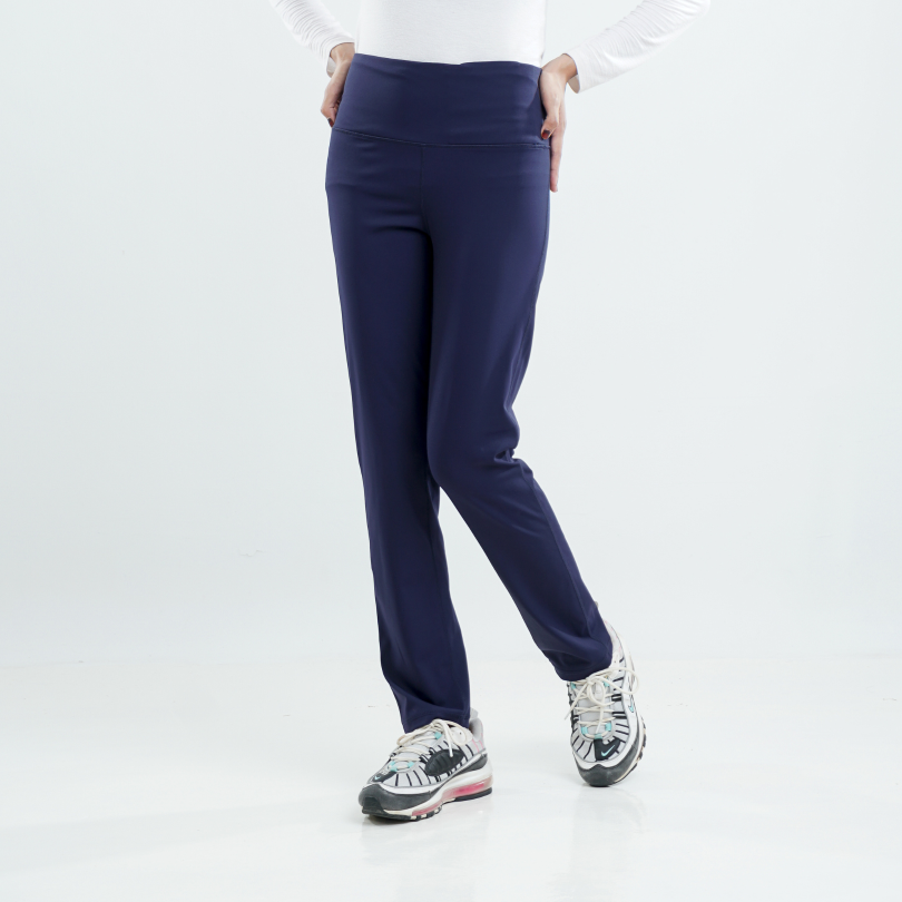 Light Pants Slim Cut