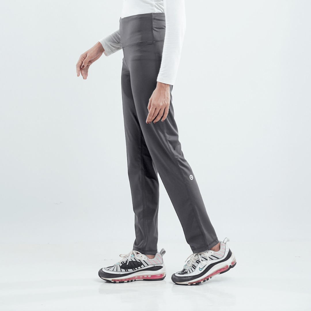 Light Pants Slim Cut